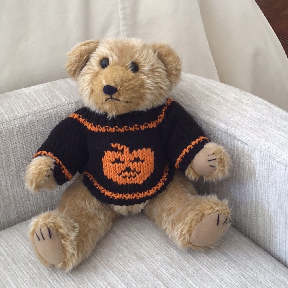 Teddy Bear & Seasonal Sweater Set 🎃🎄♥️🐰